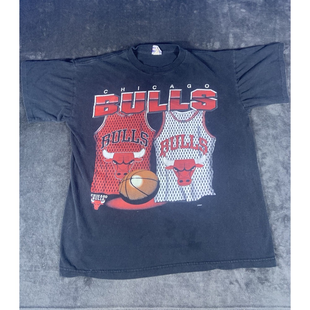 Vintage 90s Chicago Bulls True Fan Sportswear Tee Shirt Men's Size Large